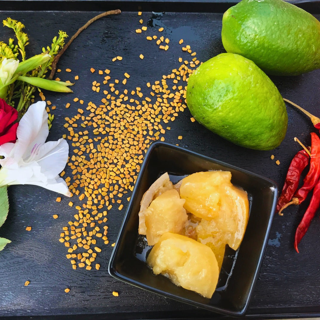 “টক ঝাঁঝালো স্বাদে হজমের জাদু!” লেবুর জারক 🌿